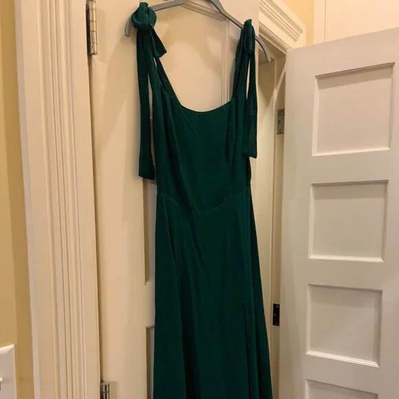 Reformation Twilight Dress in Emerald Green Size 2 - Picture 4 of 8